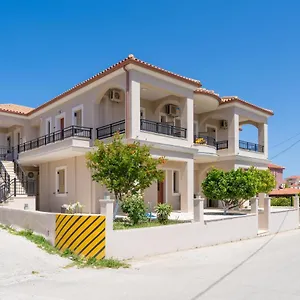 Aparthotel Vilatoria, Agia Thekli