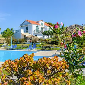 Aparthotel Xi Village, Xi Beach